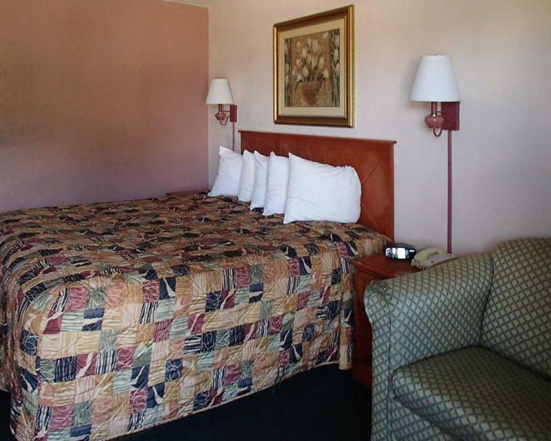 Mainstay Suites Hackberry Sportsman'S Lodge Zewnętrze zdjęcie